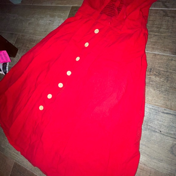 Cute midi sundress size s gently used - Picture 3 of 5